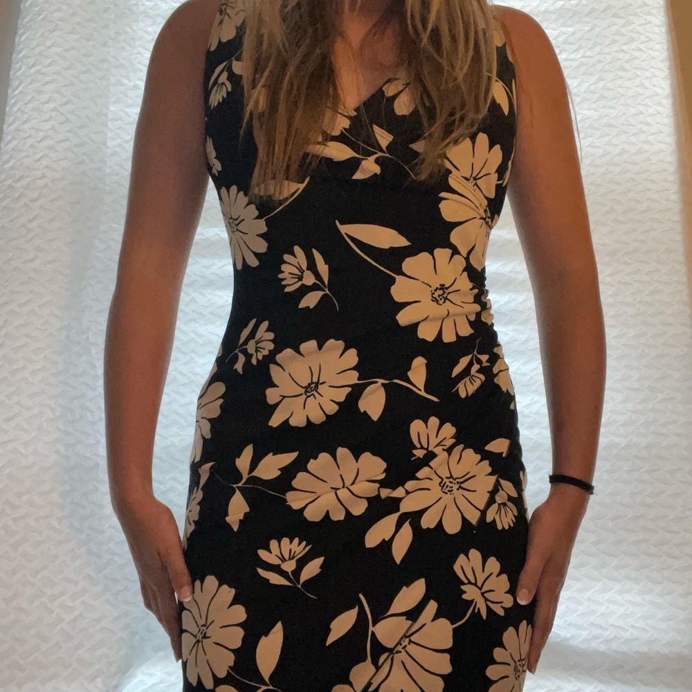 Size medium black and floral hourglass dress